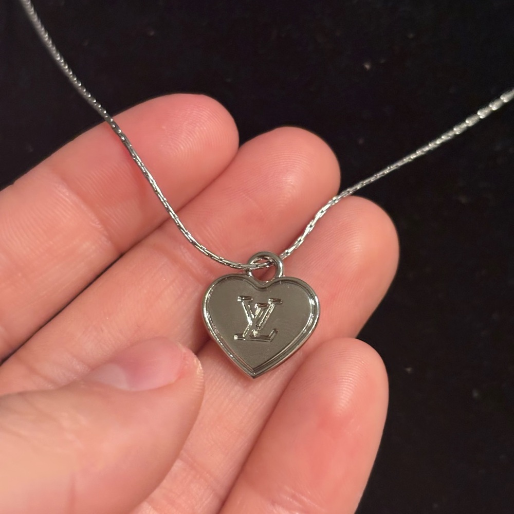 LV Necklace stainless steel - Picture 2 of 5